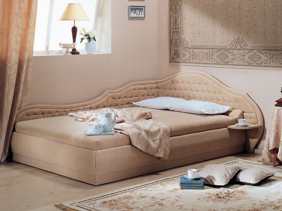 Правильное использование углового пространства в спальне: 10 примеров 